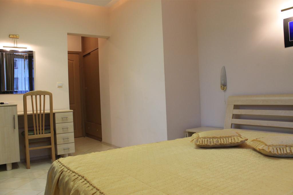 Stela Guest House Carewo Pokój zdjęcie