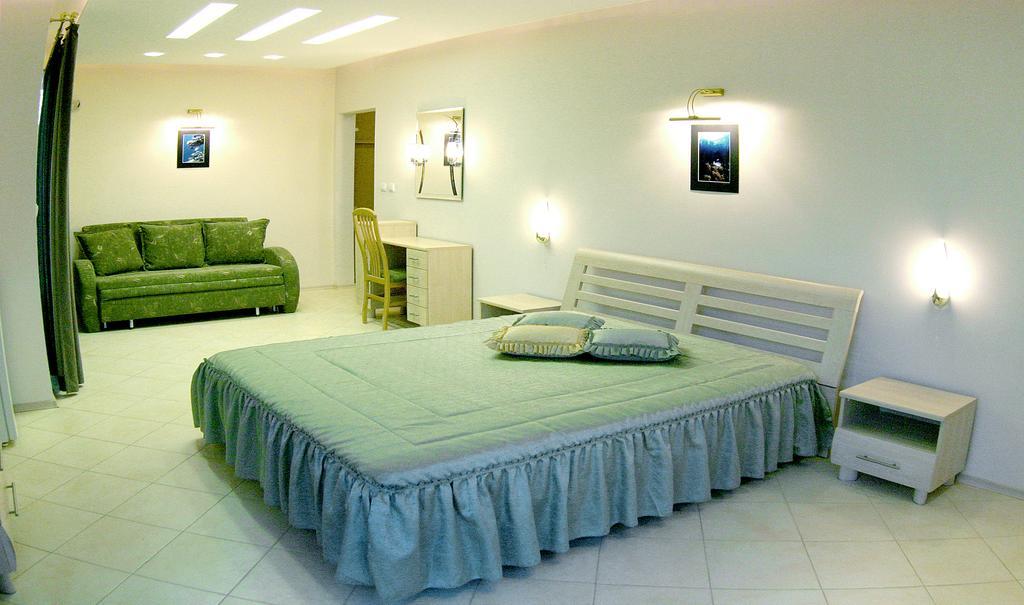 Stela Guest House Carewo Pokój zdjęcie